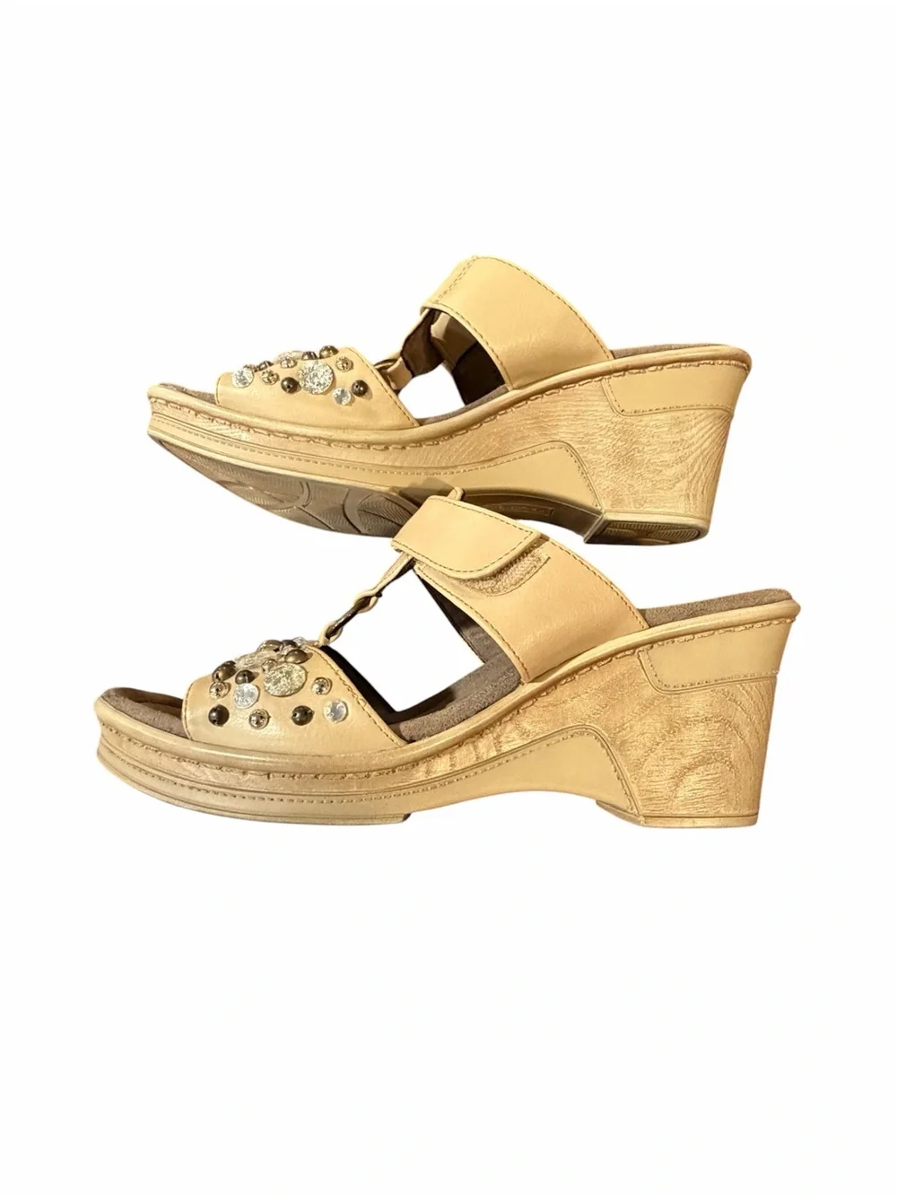 Natural Soul Raquel Tan Embellished Ring-Detail Slide Sandals - 8.5